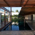 Maison design en Inde terrasse et piscine