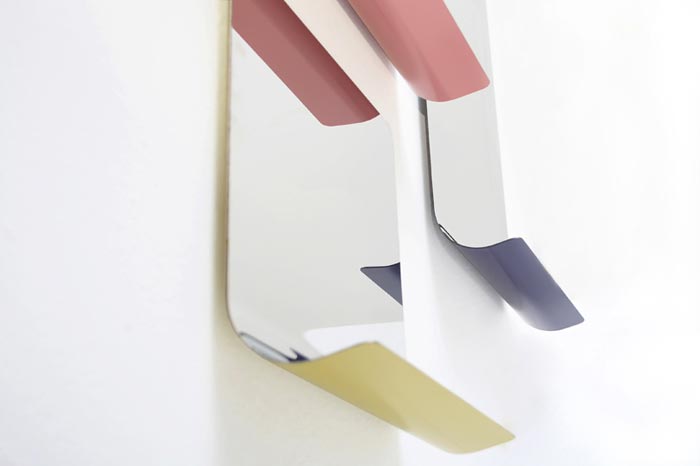 Miroir design avec etagere integree