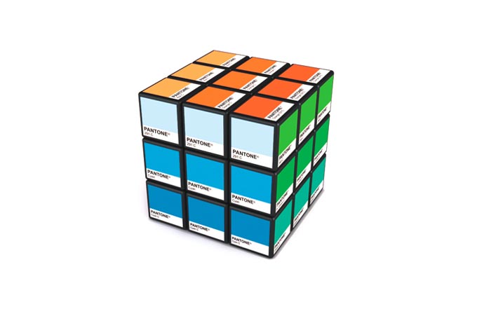 Rubitone le Rubiks cube Pantone
