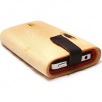 Coque iPhone design en bois par Haydanhuya