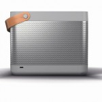 Systeme audio portable design Beolit 12 par Bang & Olufsen