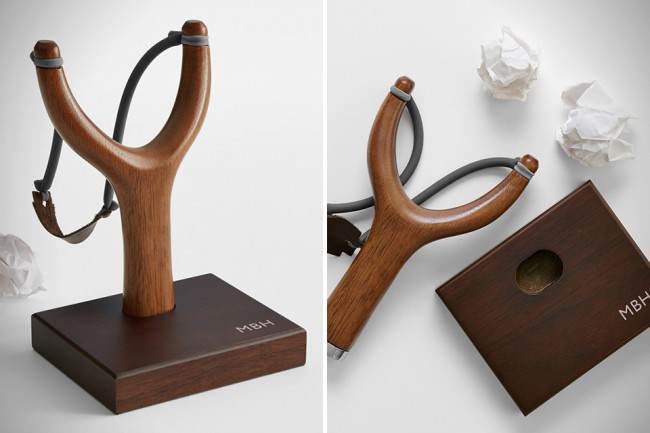 Lanceur de boulettes de papier design en bois