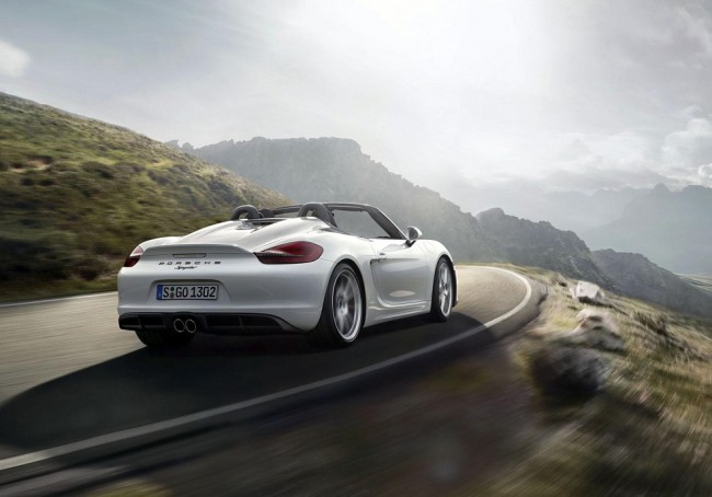 Aileron et phares Porsche boxster spyder 2016
