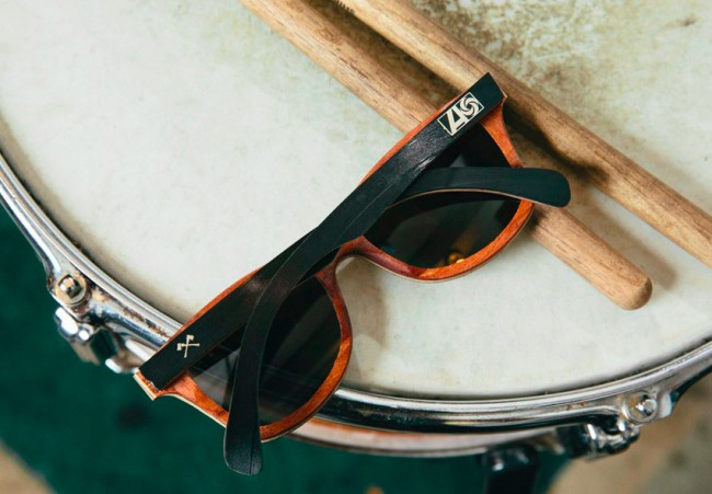 lunettes en bois et vinyle