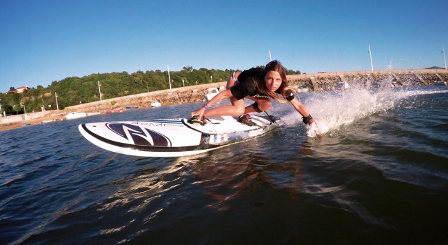 Planche de surf électrique